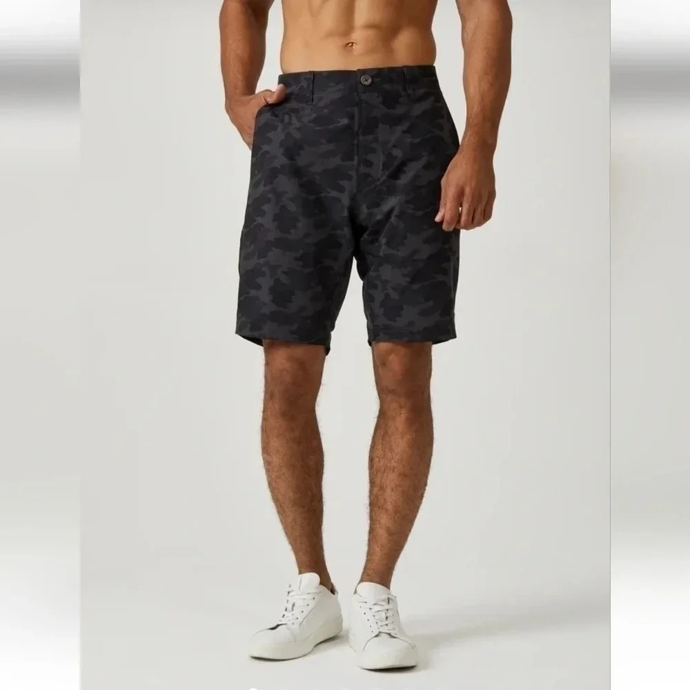 NWT || 7 DIAMONDS || performance shorts Black Camo Athletic Wear